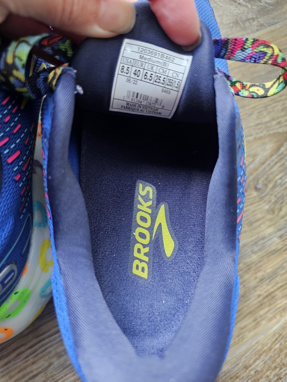 Woman's Brooks Glycerin 20 Tennis Shoes with Fruit Loops Design - Picture 5 of 8